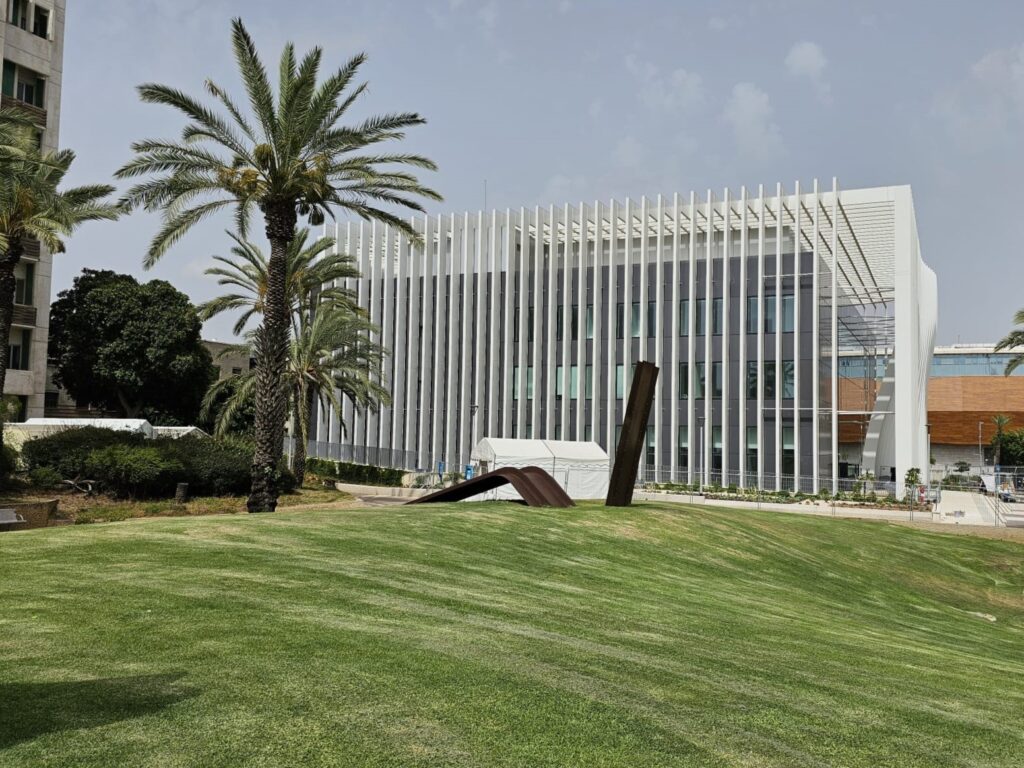 The Tel Aviv University Nanotechnology Center seen across the campus lawn